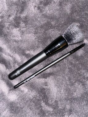 ELF Black Powder & Smudge Brush Duo